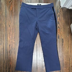 Lord & Taylor Blue Women’s Capri Pants with black velvet lining on the sides